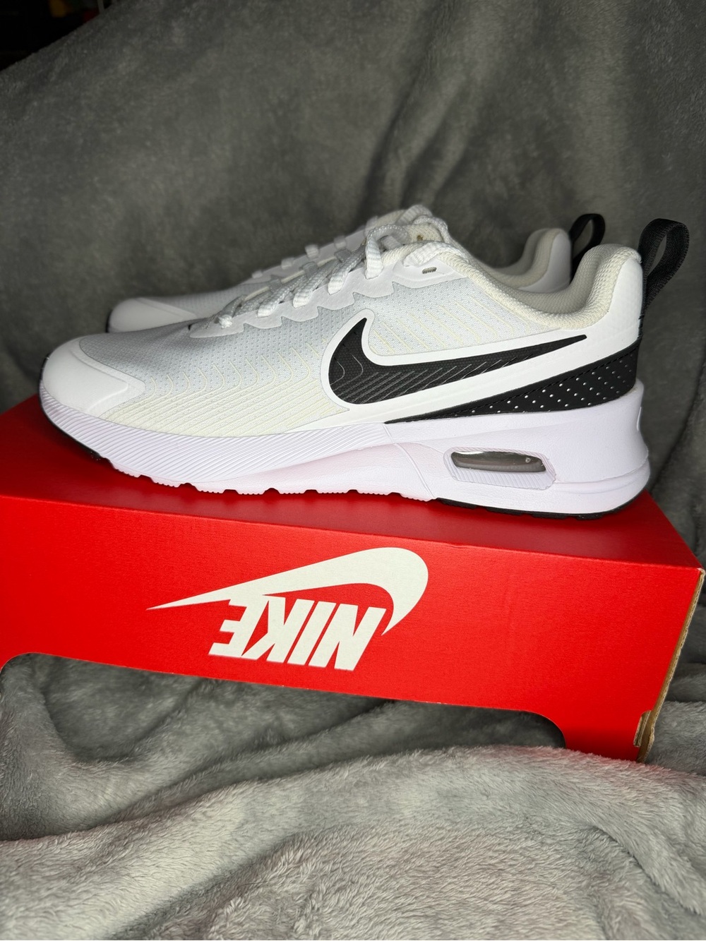 Nike Women’s Air Max Lightweight Running Shoe - White/Black
